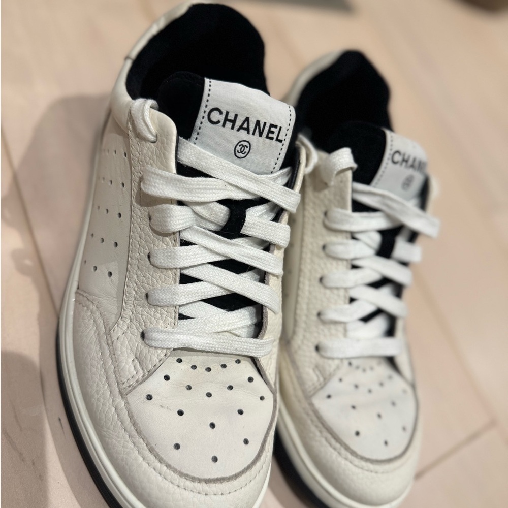 CHANEL White and Black Leather Sneakers